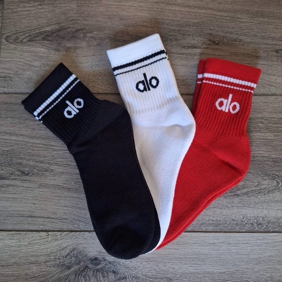 ALO Yoga Accessories - All Throwback socks 3 pairs brand new